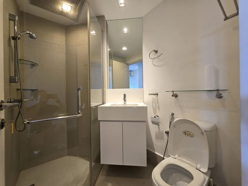 Palisades, 294 Pasir Panjang Road, 4 Bedrooms, 3,326 sqft, Condominium For Sale, by Jeff Lim, 500110033 - Bathroom - PropertyGuru.com.sg