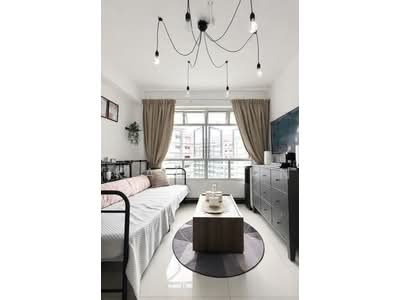 For Sale - 494E Tampines Street 43