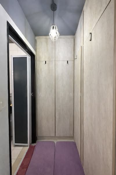 494E Tampines Street 43, 494E Tampines Street 43, 2 Bedrooms, 721 sqft, HDB Flat For Sale, by Kai Tan, 500110051 - Entrance - PropertyGuru.com.sg