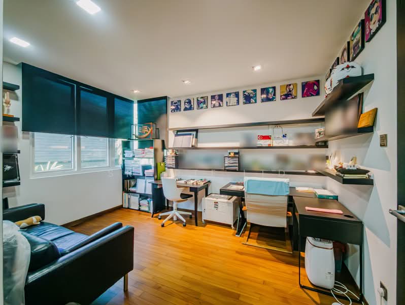 ⭐ High Ceiling 3.5 Storey Modern Style Semi-D, Wide Frontage ⭐, Sennett Pl, Senett Ln, Sennett Rd, Sennett Dr, 6 Bedrooms, 4,600 sqft, Semi-Detached House For Sale, by VINCENT LYE, 500110059 - Study - PropertyGuru.com.sg