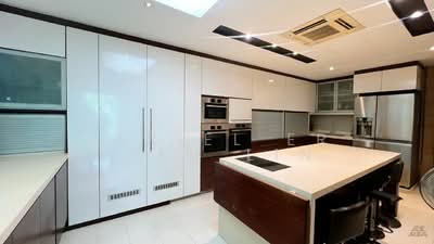 For Sale - Ming Park