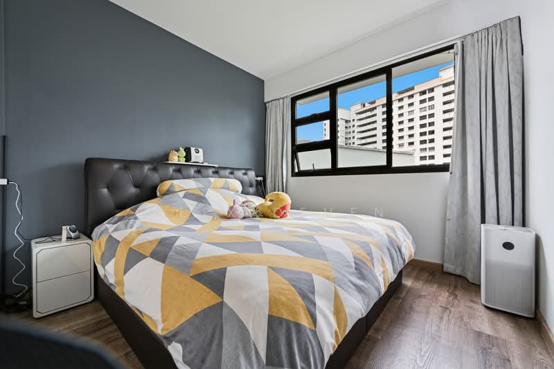 550A Segar Road, 550A Segar Road, 3 Bedrooms, 990 sqft, HDB Flat For Sale, by Alex Deven, 500110068 - Bedroom - PropertyGuru.com.sg