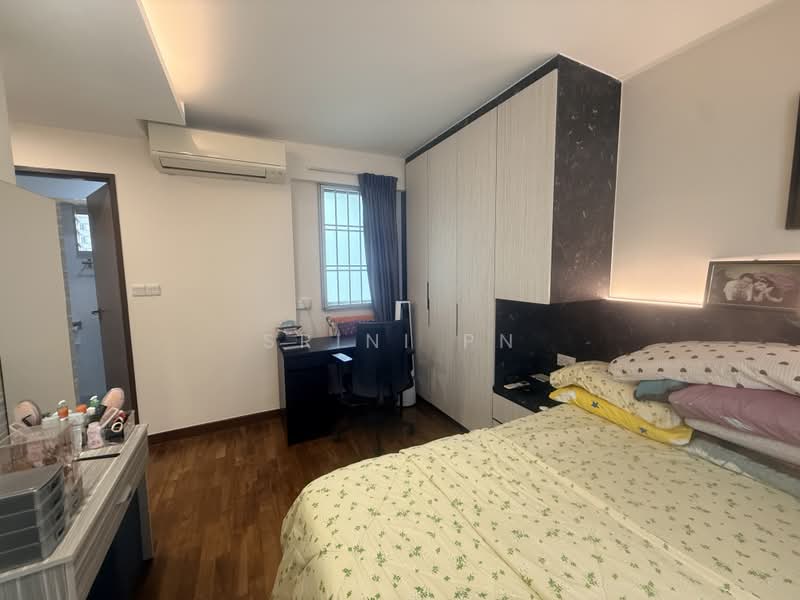 217A Compassvale Drive, 217A Compassvale Drive, 3 Bedrooms, 1,206 sqft, HDB Flat For Sale, by Srini PN, 500110077 - Bedroom - PropertyGuru.com.sg