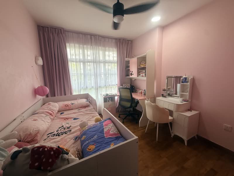 217A Compassvale Drive, 217A Compassvale Drive, 3 Bedrooms, 1,206 sqft, HDB Flat For Sale, by Srini PN, 500110077 - Bedroom - PropertyGuru.com.sg