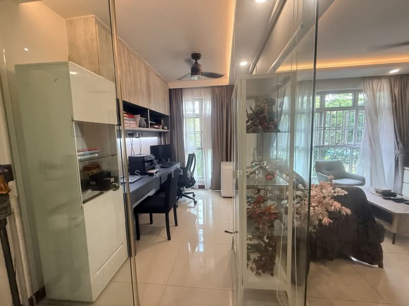 217A Compassvale Drive, 217A Compassvale Drive, 3 Bedrooms, 1,206 sqft, HDB Flat For Sale, by Srini PN, 500110077 - Study - PropertyGuru.com.sg