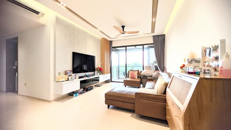 Seaside Residences, 12 Siglap Link, 3 Bedrooms, 1,206 sqft, Apartment For Sale, by Karen Wong, 500110081 - Living Room - PropertyGuru.com.sg