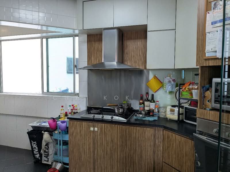 288 Bishan Street 24, 288 Bishan Street 24, 3 Bedrooms, 1,097 sqft, HDB Flat For Sale, by Chai Kok Wee, 500110086 - Kitchen - PropertyGuru.com.sg