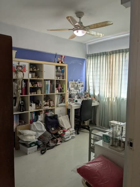 288 Bishan Street 24, 288 Bishan Street 24, 3 Bedrooms, 1,097 sqft, HDB Flat For Sale, by Chai Kok Wee, 500110086 - Study - PropertyGuru.com.sg