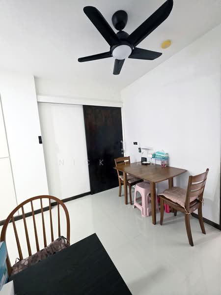 53 Strathmore Avenue, 53 Strathmore Avenue, 1 Bedroom, 506 sqft, HDB Flat For Sale, by Nick Tan, 500110088 - Dining Room - PropertyGuru.com.sg