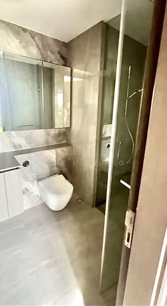 Piccadilly Grand, Northumberland Road, 2 Bedrooms, 710 sqft, Condominium For Sale, by Joel Png, 500110090 - Master Bathroom - PropertyGuru.com.sg