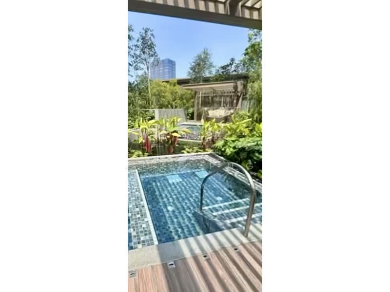 Piccadilly Grand, Northumberland Road, 2 Bedrooms, 710 sqft, Condominium For Sale, by Joel Png, 500110090 - Pool - PropertyGuru.com.sg