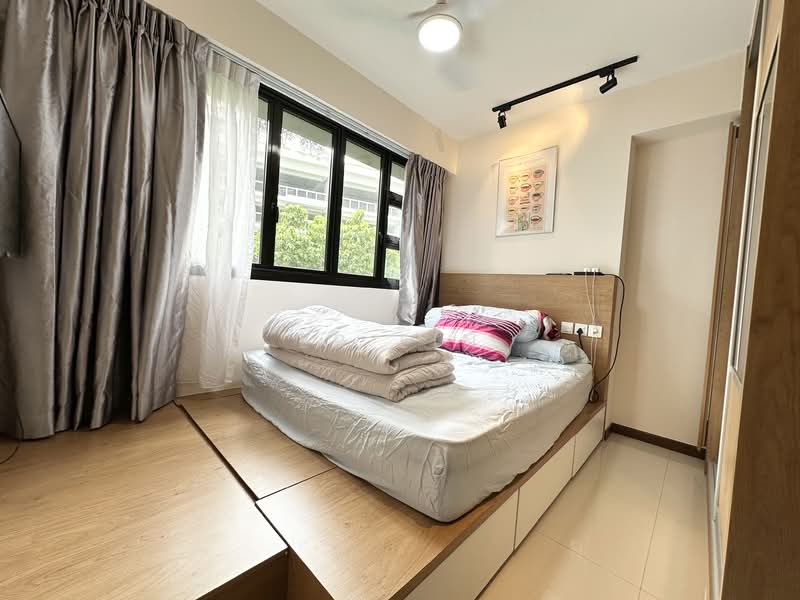 418A Fernvale Link, 418A Fernvale Link, 2 Bedrooms, 732 sqft, HDB Flat For Sale, by Er Lin, 500110091 - Bedroom - PropertyGuru.com.sg