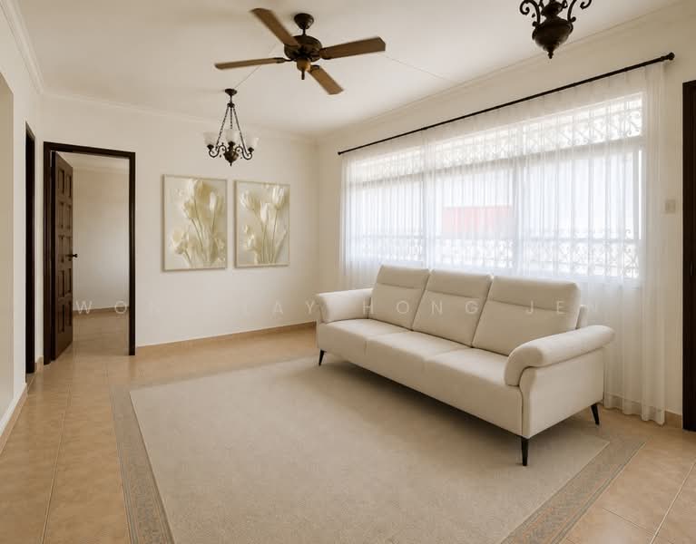 196 Rivervale Drive, 196 Rivervale Drive, 3 Bedrooms, 979 sqft, HDB Flat For Rent, by Wong Lay Hong Jen, 500110097 - Living Room - PropertyGuru.com.sg