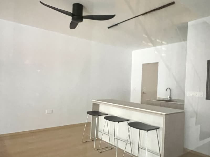 Holland Tower, 10 Holland Heights, 4 Bedrooms, 2,949 sqft, Condominium For Sale, by Anne Hicks, 500110100 - Condo function room food counter - PropertyGuru.com.sg