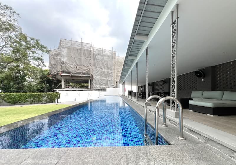 Holland Tower, 10 Holland Heights, 4 Bedrooms, 2,949 sqft, Condominium For Sale, by Anne Hicks, 500110100 - Infinity lap pool - PropertyGuru.com.sg