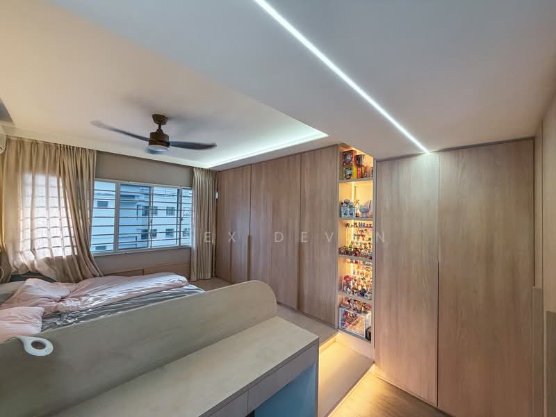 611 Woodlands Ring Road, 611 Woodlands Ring Road, 4 Bedrooms, 1,302 sqft, HDB Flat For Sale, by Alex Deven, 500110101 - Bedroom - PropertyGuru.com.sg