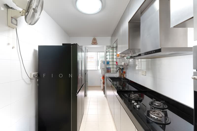 470C Upper Serangoon Crescent, 470C Upper Serangoon Crescent, 3 Bedrooms, 1,206 sqft, HDB Flat For Sale, by Fiona Choong, 500110104 - Kitchen - PropertyGuru.com.sg
