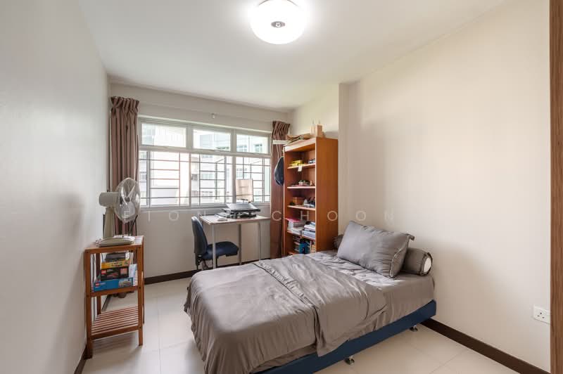 470C Upper Serangoon Crescent, 470C Upper Serangoon Crescent, 3 Bedrooms, 1,206 sqft, HDB Flat For Sale, by Fiona Choong, 500110104 - Bedroom - PropertyGuru.com.sg