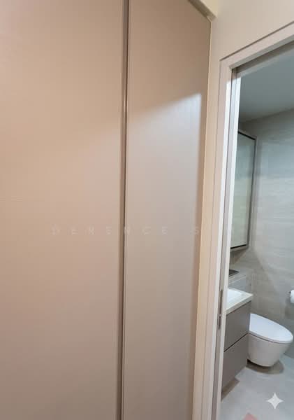 Highline Residences, 1 Kim Tian Road, Studio, 250 sqft, Condominium For Rent, by Derence Sim, 500110105 - Bathroom - PropertyGuru.com.sg