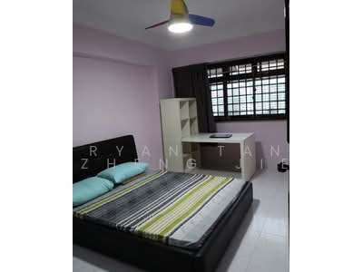 For Sale - 322 Sembawang Close