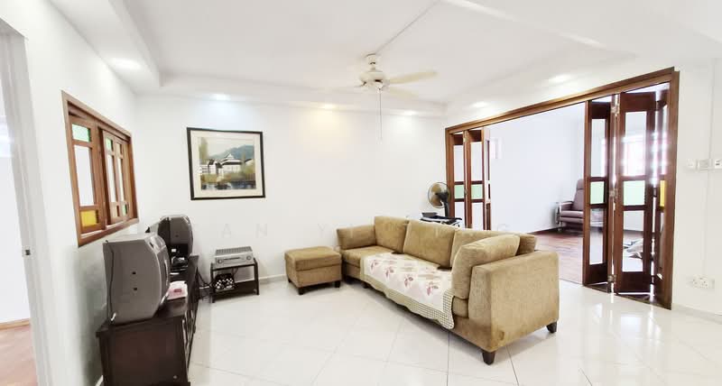 220 Bishan Street 23, 220 Bishan Street 23, 3 Bedrooms, 1,496 sqft, HDB Flat For Rent, by Tan Yi Ting, 500110138 - Living Room - PropertyGuru.com.sg