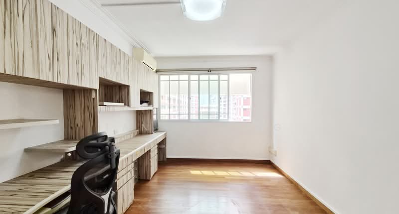 220 Bishan Street 23, 220 Bishan Street 23, 3 Bedrooms, 1,496 sqft, HDB Flat For Rent, by Tan Yi Ting, 500110138 - Common room 1 - PropertyGuru.com.sg