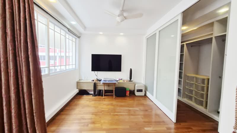 220 Bishan Street 23, 220 Bishan Street 23, 3 Bedrooms, 1,496 sqft, HDB Flat For Rent, by Tan Yi Ting, 500110138 - Master room - PropertyGuru.com.sg