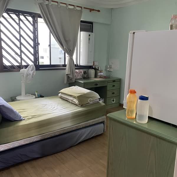 407 Hougang Avenue 10, 407 Hougang Avenue 10, 4 Bedrooms, 1,679 sqft, HDB Flat For Sale, by Roy Chua, 500110149 - Bedroom - PropertyGuru.com.sg