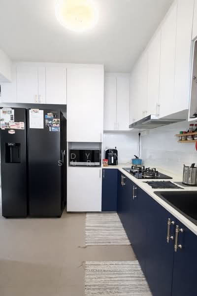 467A Bukit Batok West Avenue 9, 467A Bukit Batok West Avenue 9, 3 Bedrooms, 1,001 sqft, HDB Flat For Sale, by Dynn Suradi, 500110172 - Kitchen - PropertyGuru.com.sg