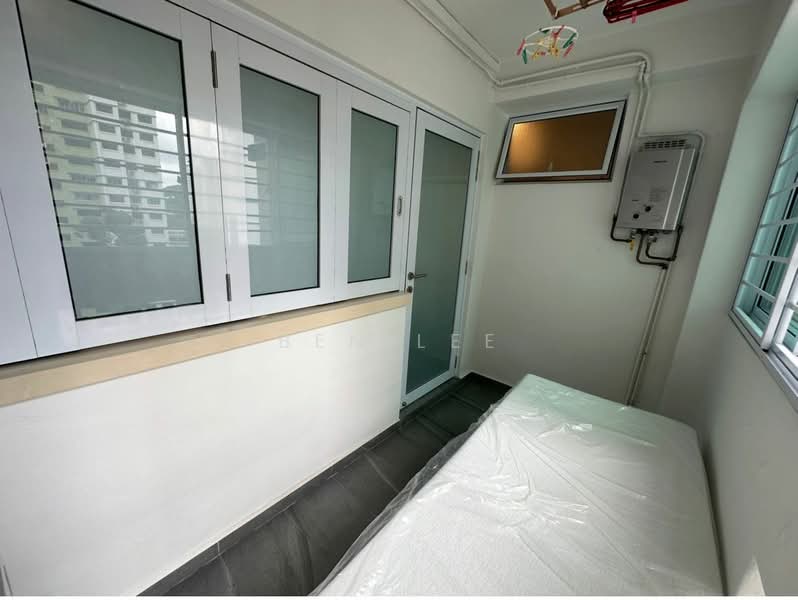 172 Gangsa Road, 172 Gangsa Road, 3 Bedrooms, 1,087 sqft, HDB Flat For Sale, by Ben Lee, 500110176 - Balcony - PropertyGuru.com.sg