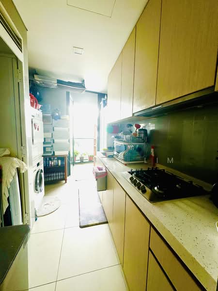 DUO Residences, 1 Fraser Street, 3 Bedrooms, 1,722 sqft, Apartment For Sale, by Vanessa Lim, 500110179 - Kitchen - PropertyGuru.com.sg