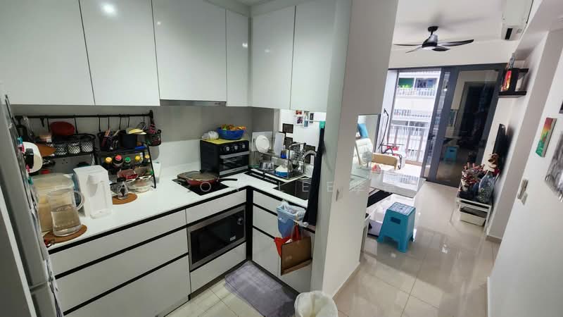 Parc Botannia, 10 Fernvale Street, 2 Bedrooms, 667 sqft, Condominium For Sale, by Aaron Lee李韋樘, 500110194 - Kitchen - PropertyGuru.com.sg