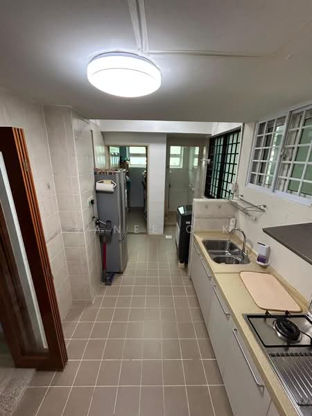 Sembawang Cottage, 369 Sembawang Road, 2 Bedrooms, 1,001 sqft, Apartment For Sale, by Ranee C K, 500110208 - Kitchen - PropertyGuru.com.sg