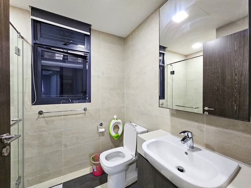 Parc Riviera, 101 West Coast Vale, 4 Bedrooms, 1,152 sqft, Condominium For Rent, by Cheryl Chng Xue'Er 庄雪娥, 500110213 - Bathroom - PropertyGuru.com.sg