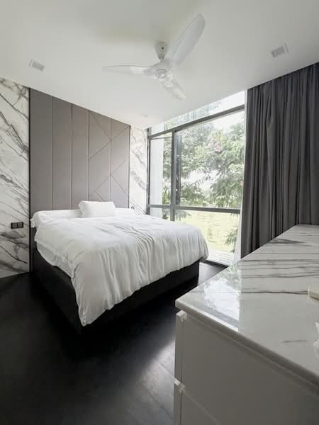 Belgravia Villas, 200 Ang Mo Kio Avenue 5, 6 Bedrooms, 3,961 sqft, Cluster House For Sale, by Yvette Lim, 500110220 - Bedroom - PropertyGuru.com.sg