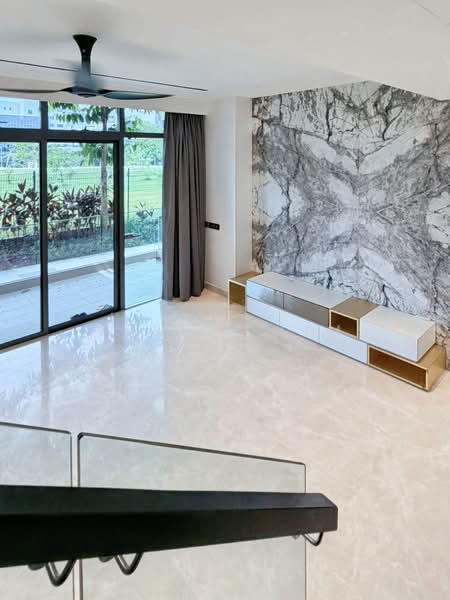 Belgravia Villas, 200 Ang Mo Kio Avenue 5, 6 Bedrooms, 3,961 sqft, Cluster House For Sale, by Yvette Lim, 500110220 - Living Room - PropertyGuru.com.sg