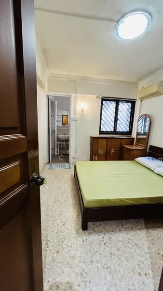 443 Ang Mo Kio Avenue 10, 443 Ang Mo Kio Avenue 10, 2 Bedrooms, 721 sqft, HDB Flat For Rent, by Adeline Chin, 500110225 - Bedroom - PropertyGuru.com.sg