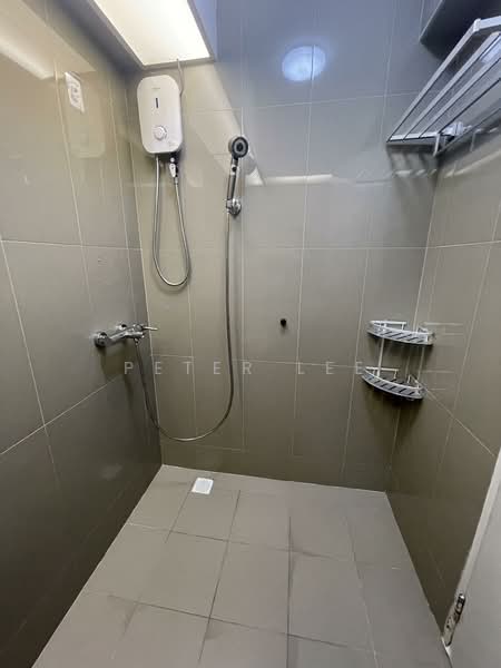 308C Punggol Walk, 308C Punggol Walk, 3 Bedrooms, 1,206 sqft, HDB Flat For Rent, by Peter Lee, 500110229 - Bathroom - PropertyGuru.com.sg