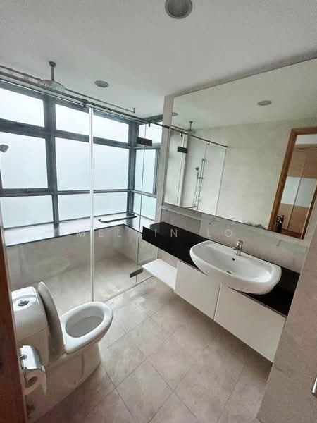 The Infiniti, 39A West Coast Park, 4 Bedrooms, 1,367 sqft, Condominium For Rent, by Melvin Lo, 500110230 - Bathroom - PropertyGuru.com.sg