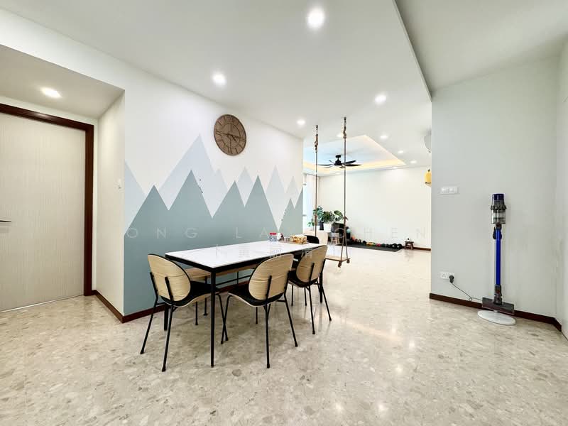 The Rivervale, 3 Rivervale Link, 3 Bedrooms, 1,302 sqft, Condominium For Sale, by Wong Lay Cheng (黄丽清), 500110236 - Dining Room - PropertyGuru.com.sg