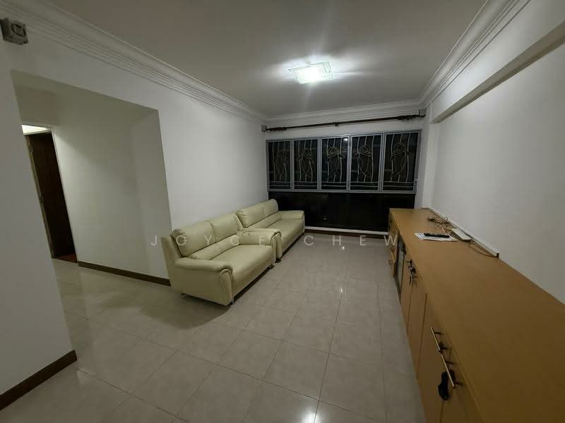 403A Fernvale Lane, 403A Fernvale Lane, 3 Bedrooms, 1,011 sqft, HDB Flat For Sale, by Joyce Chew, 500110238 - Living Room - PropertyGuru.com.sg