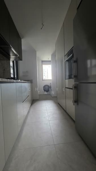 Tembusu Grand, 94 Jalan Tembusu, 3 Bedrooms, 1,173 sqft, Condominium For Rent, by Cheryl Tan, 500110241 - Kitchen - PropertyGuru.com.sg