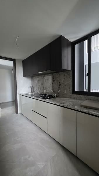 Tembusu Grand, 94 Jalan Tembusu, 3 Bedrooms, 1,173 sqft, Condominium For Rent, by Cheryl Tan, 500110241 - Kitchen - PropertyGuru.com.sg