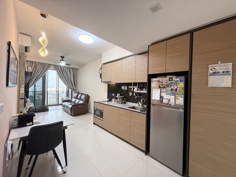 Midwood, 10 Hillview Rise, 1 Bedroom, 549 sqft, Condominium For Sale, by Tan Chea Yang, 500110250 - Living Room - PropertyGuru.com.sg