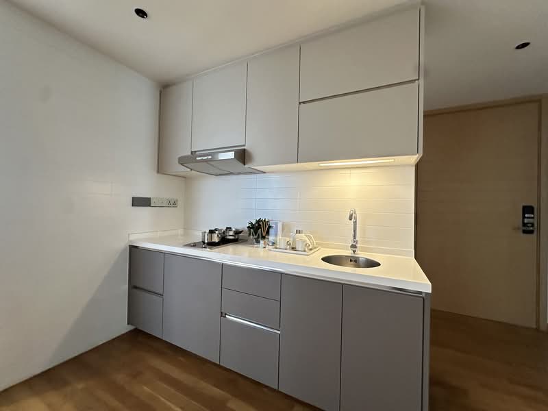 One Shenton, 1 Shenton Way, 4 Bedrooms, 6,674 sqft, Condominium For Sale, by Jeremy Lee, 500110253 - Kitchen - PropertyGuru.com.sg
