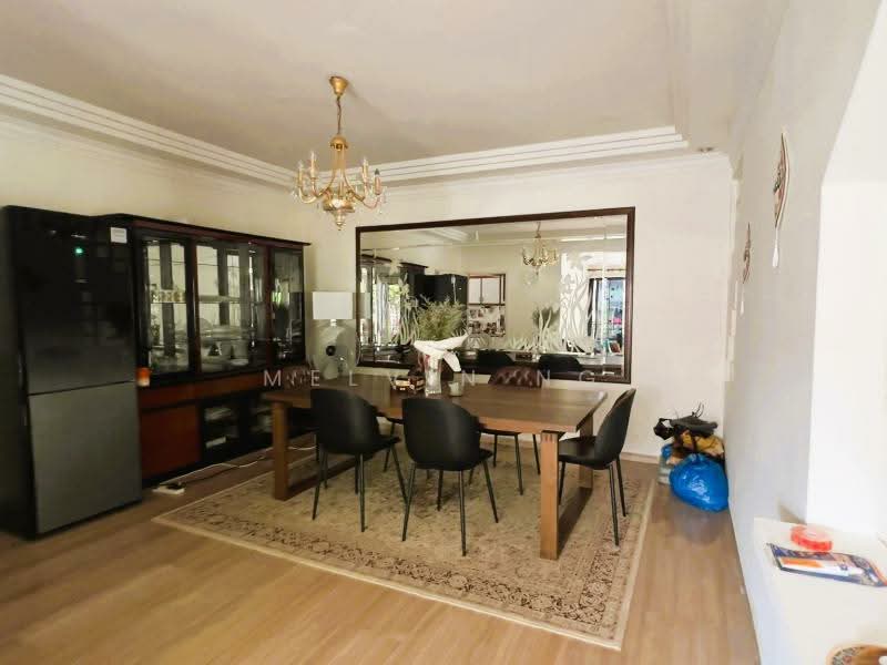 ⭐The Upgrader's Choice✅FREEHOLD, 3500sqft Corner Terrace✅Buy Today, Rebuild Tomorrow, North Facing | 3500sqft | $15XXpsf | NO West Sun, 4 Bedrooms, 2,500 sqft, Corner Terrace For Sale, by Melvin Ng, 500110259 - Dining Room - PropertyGuru.com.sg