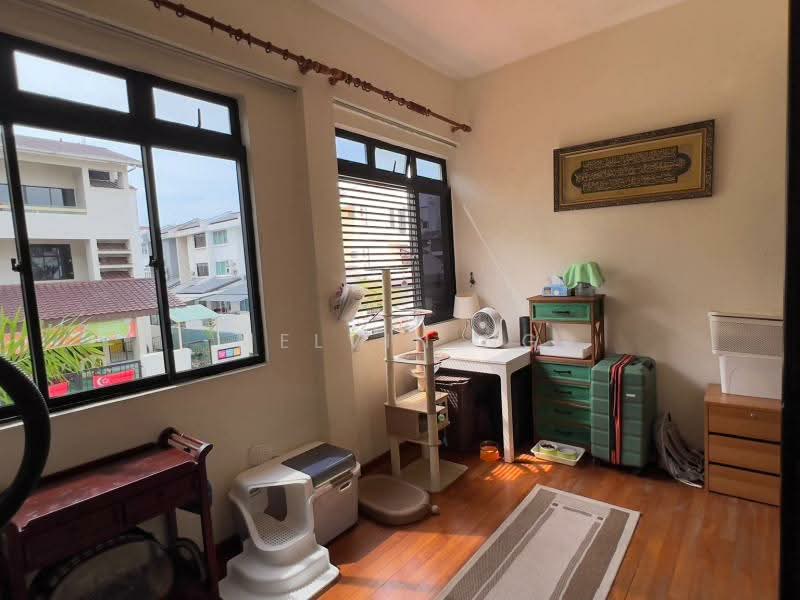 ⭐The Upgrader's Choice✅FREEHOLD, 3500sqft Corner Terrace✅Buy Today, Rebuild Tomorrow, North Facing | 3500sqft | $15XXpsf | NO West Sun, 4 Bedrooms, 2,500 sqft, Corner Terrace For Sale, by Melvin Ng, 500110259 - Interior - PropertyGuru.com.sg