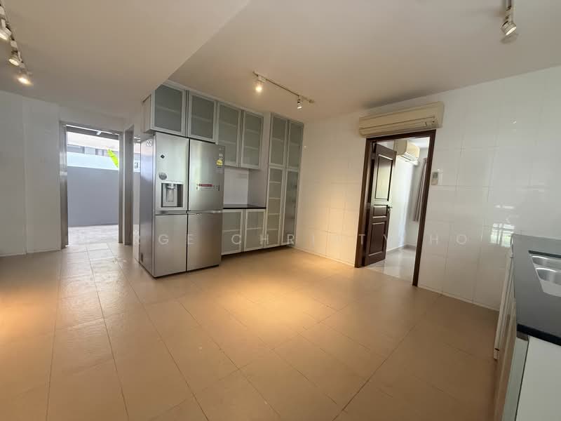 Gallop Road, Gallop Road, 7 Bedrooms, 6,000 sqft, Good Class Bungalow For Rent, by Marge Christy Ho, 500110266 - Kitchen - PropertyGuru.com.sg