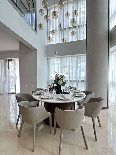 One Shenton, 1 Shenton Way, 4 Bedrooms, 7,040 sqft, Condominium For Sale, by Jeremy Lee, 500110274 - Dining Room - PropertyGuru.com.sg