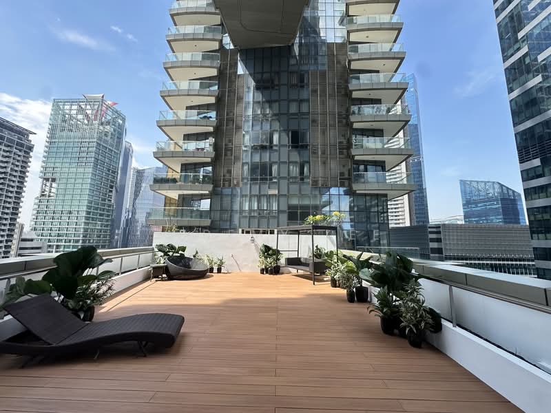 One Shenton, 1 Shenton Way, 4 Bedrooms, 7,040 sqft, Condominium For Sale, by Jeremy Lee, 500110274 - Balcony - PropertyGuru.com.sg
